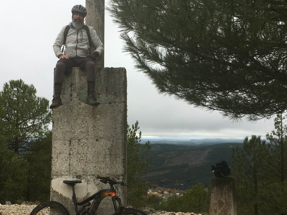 Cima-Lastra-REnuente-Biking-hell-Soria